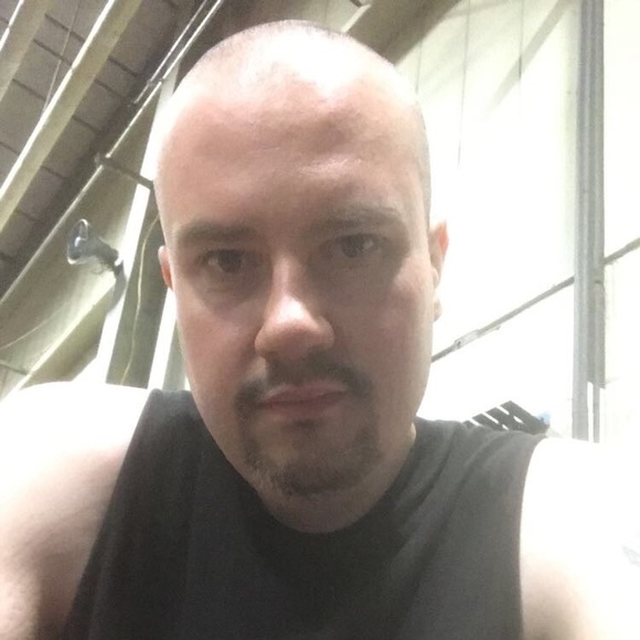 Meet your Posher, Robert - Picture 1 of 1